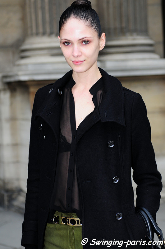 Maria Flávia Ferrari leaving Louis Vuitton show, Paris F/W RtW 2012 Fashion Week, March 2012